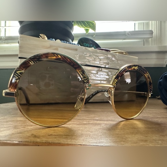 Alain Mikli 631 sunglasses gold and brown - Picture 4 of 6